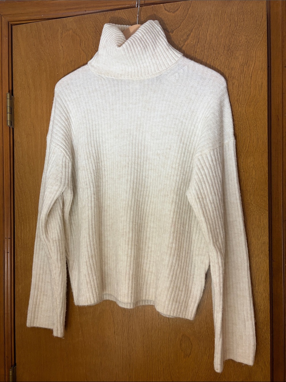 H&M // Ribbed Turtleneck
